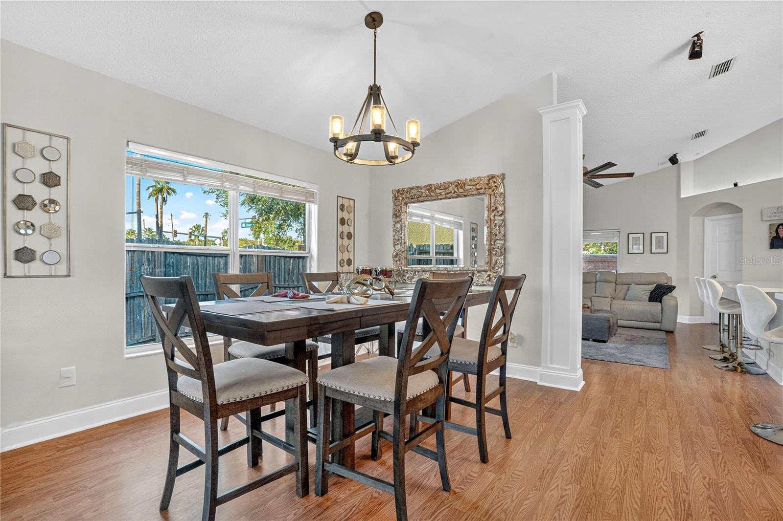 Image 18 of 36 For 9715 Doriath Circle