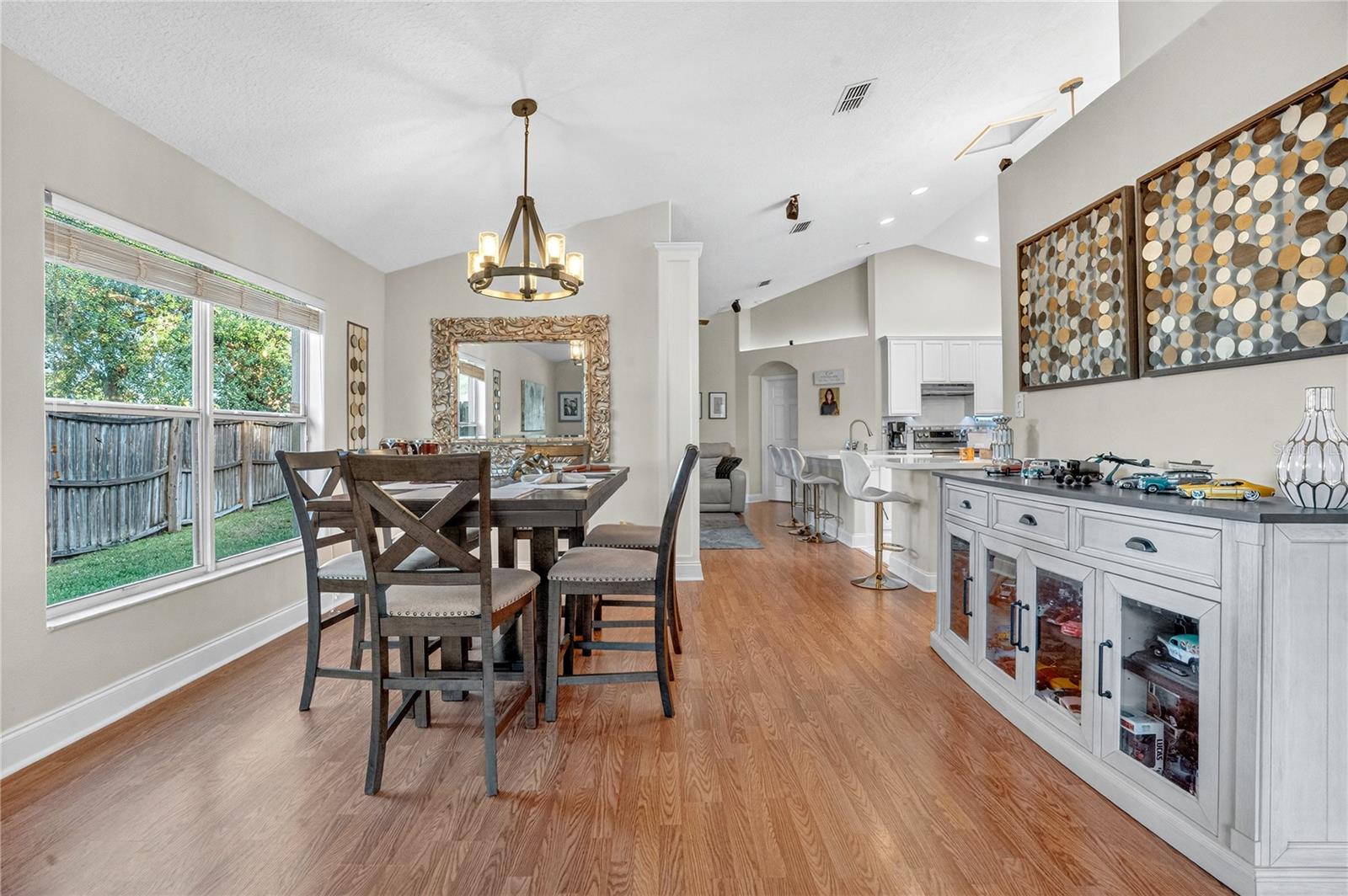 Image 19 of 36 For 9715 Doriath Circle