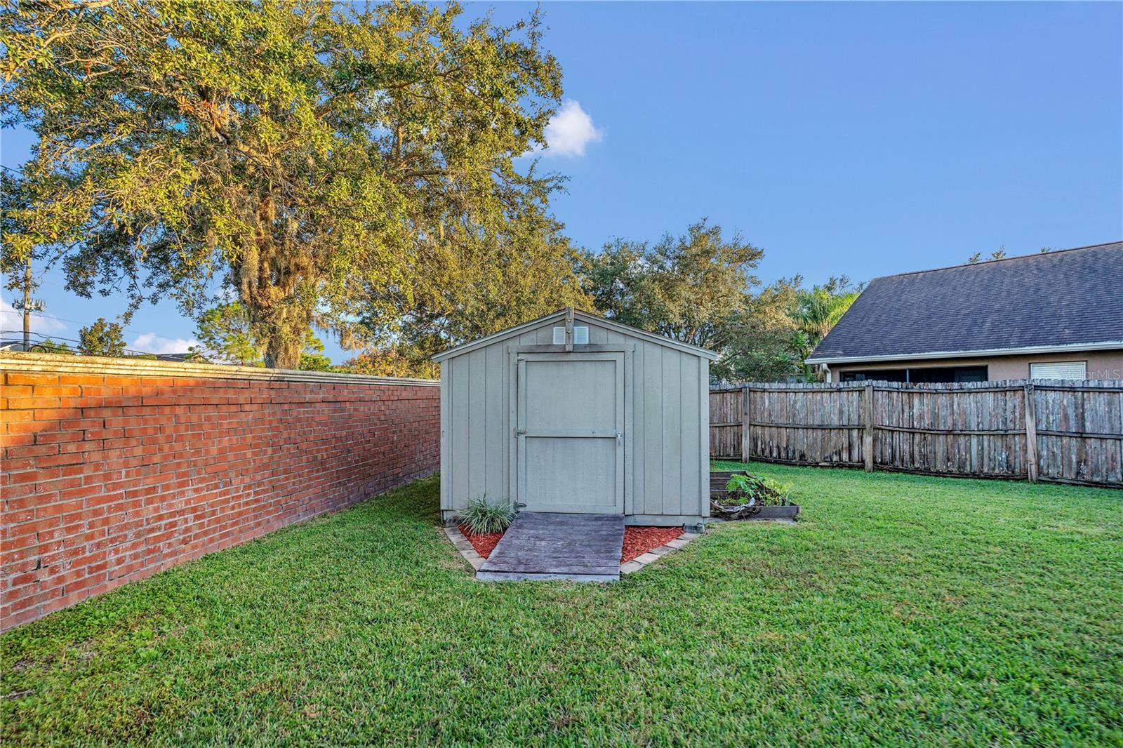 Image 30 of 36 For 9715 Doriath Circle