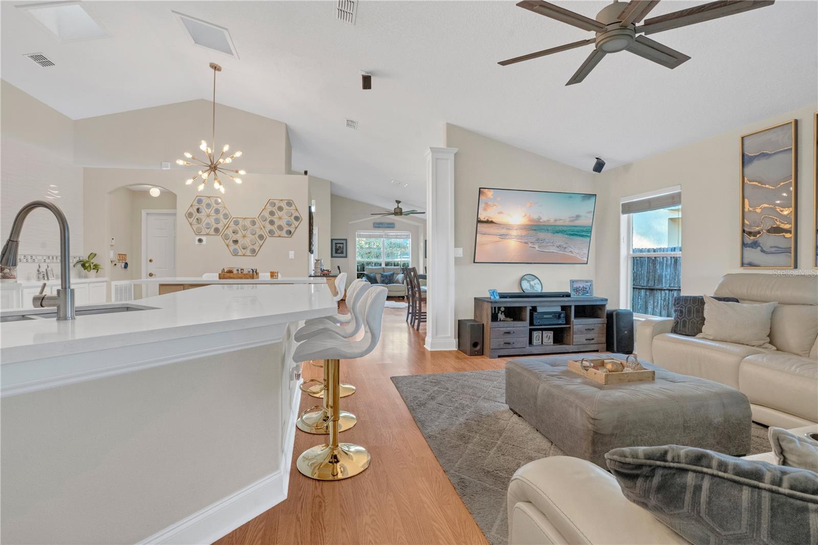 Image 5 of 36 For 9715 Doriath Circle