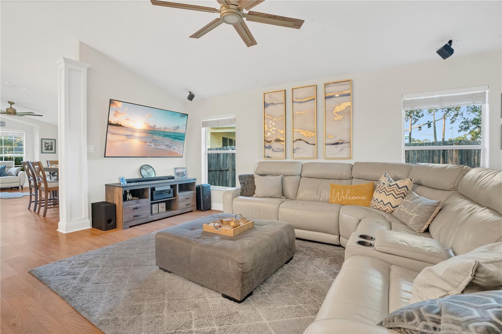 Image 6 of 36 For 9715 Doriath Circle