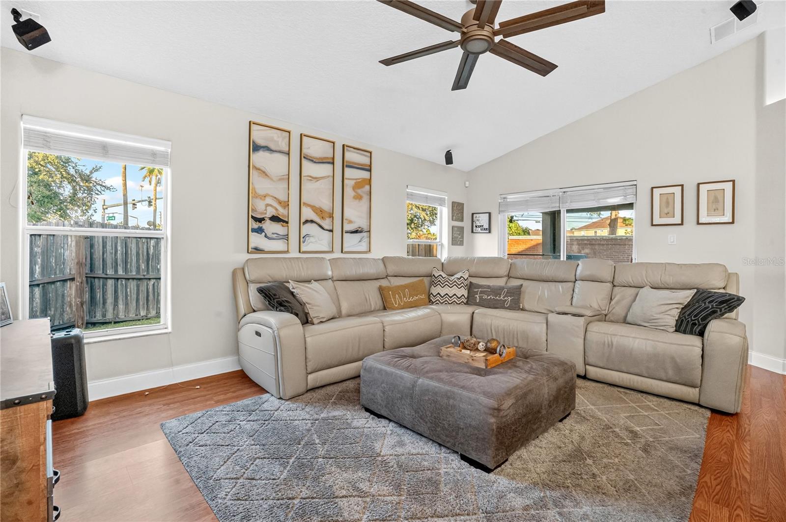 Image 8 of 36 For 9715 Doriath Circle