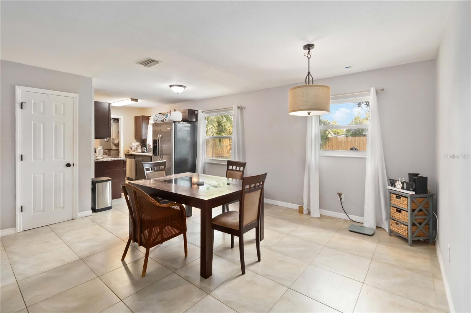 Image 10 of 22 For 1187 Poppy Avenue