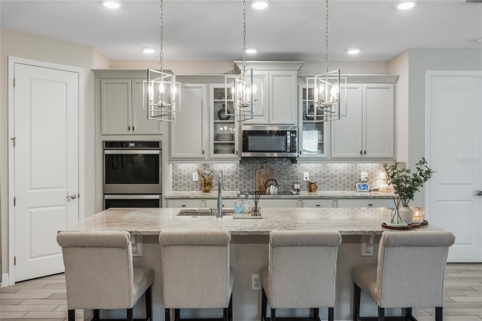 Image 10 of 43 For 2074 Laurelwood Way