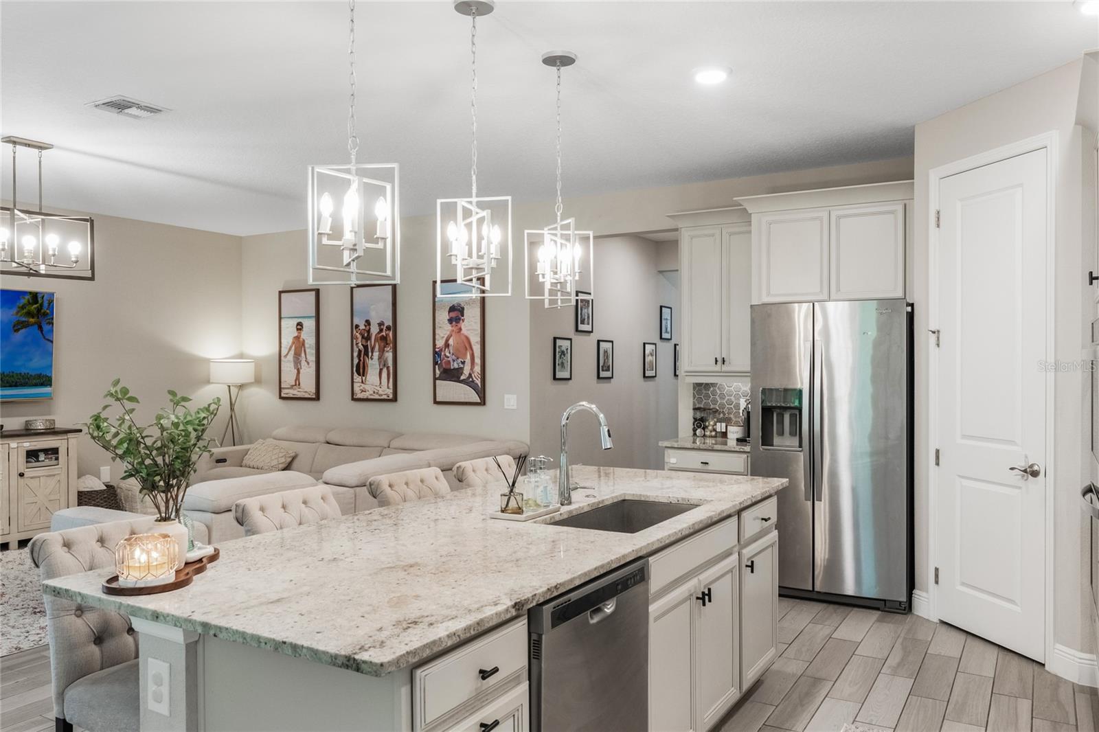 Image 11 of 43 For 2074 Laurelwood Way