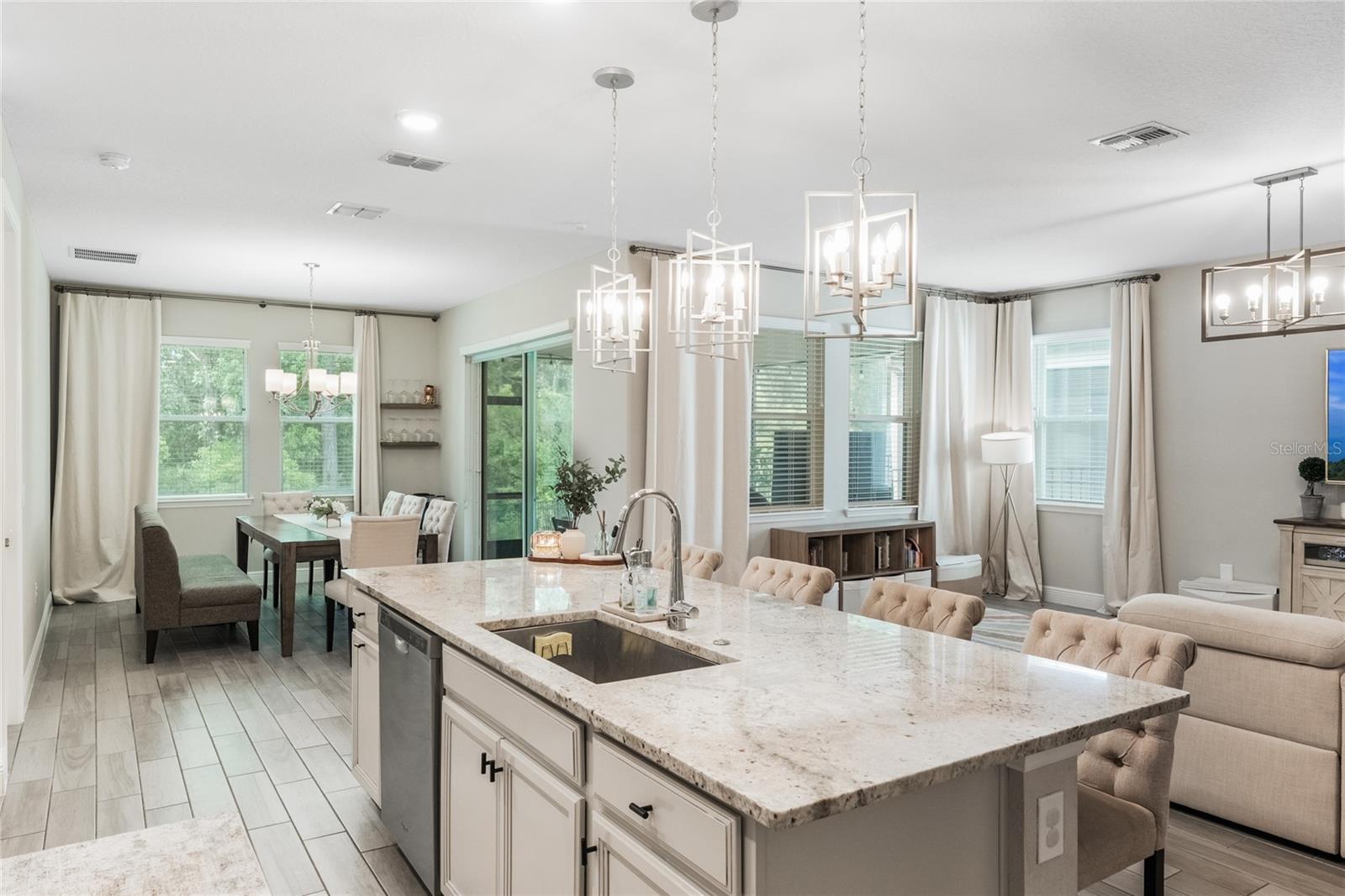 Image 12 of 43 For 2074 Laurelwood Way