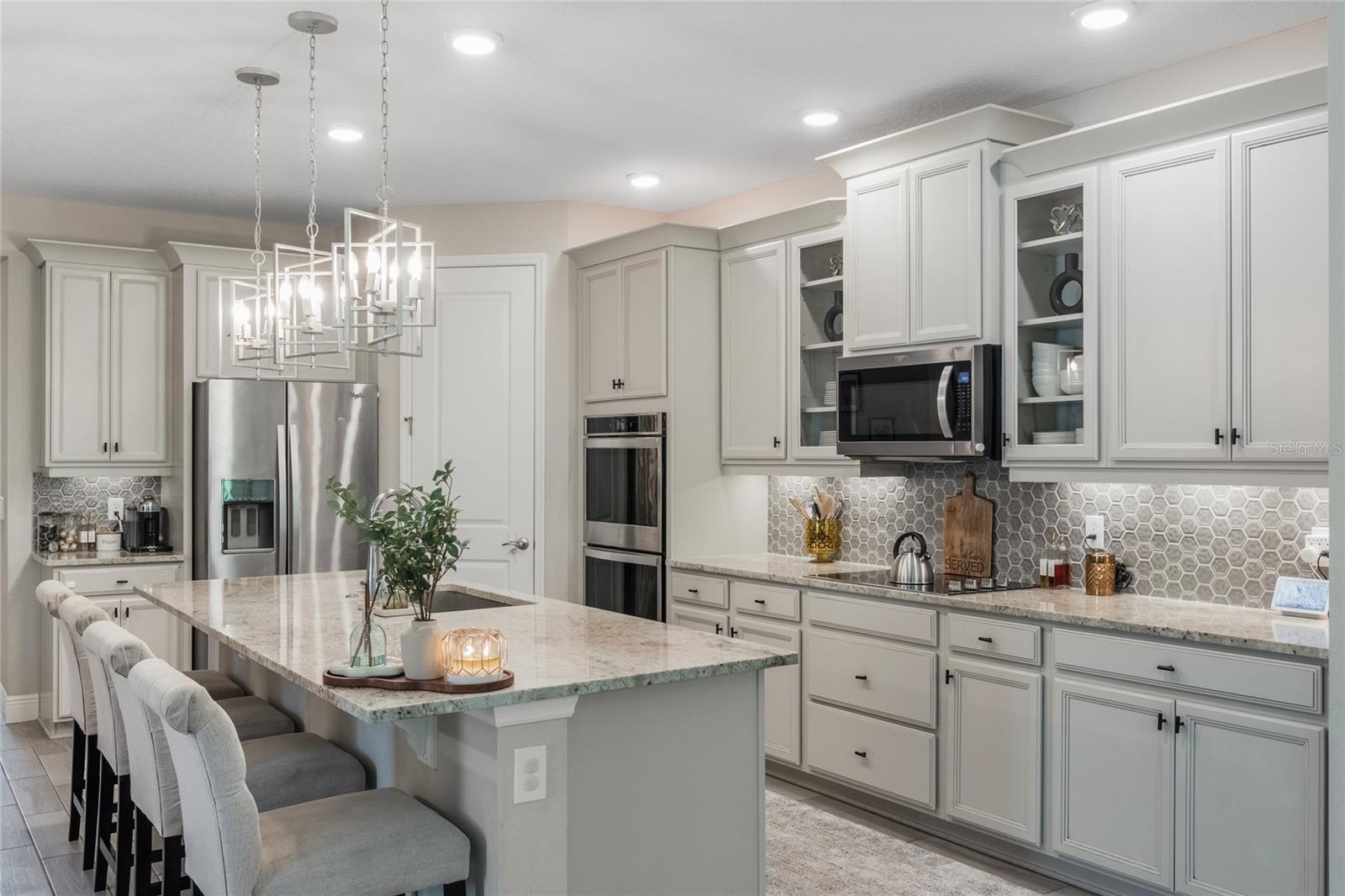 Image 2 of 43 For 2074 Laurelwood Way