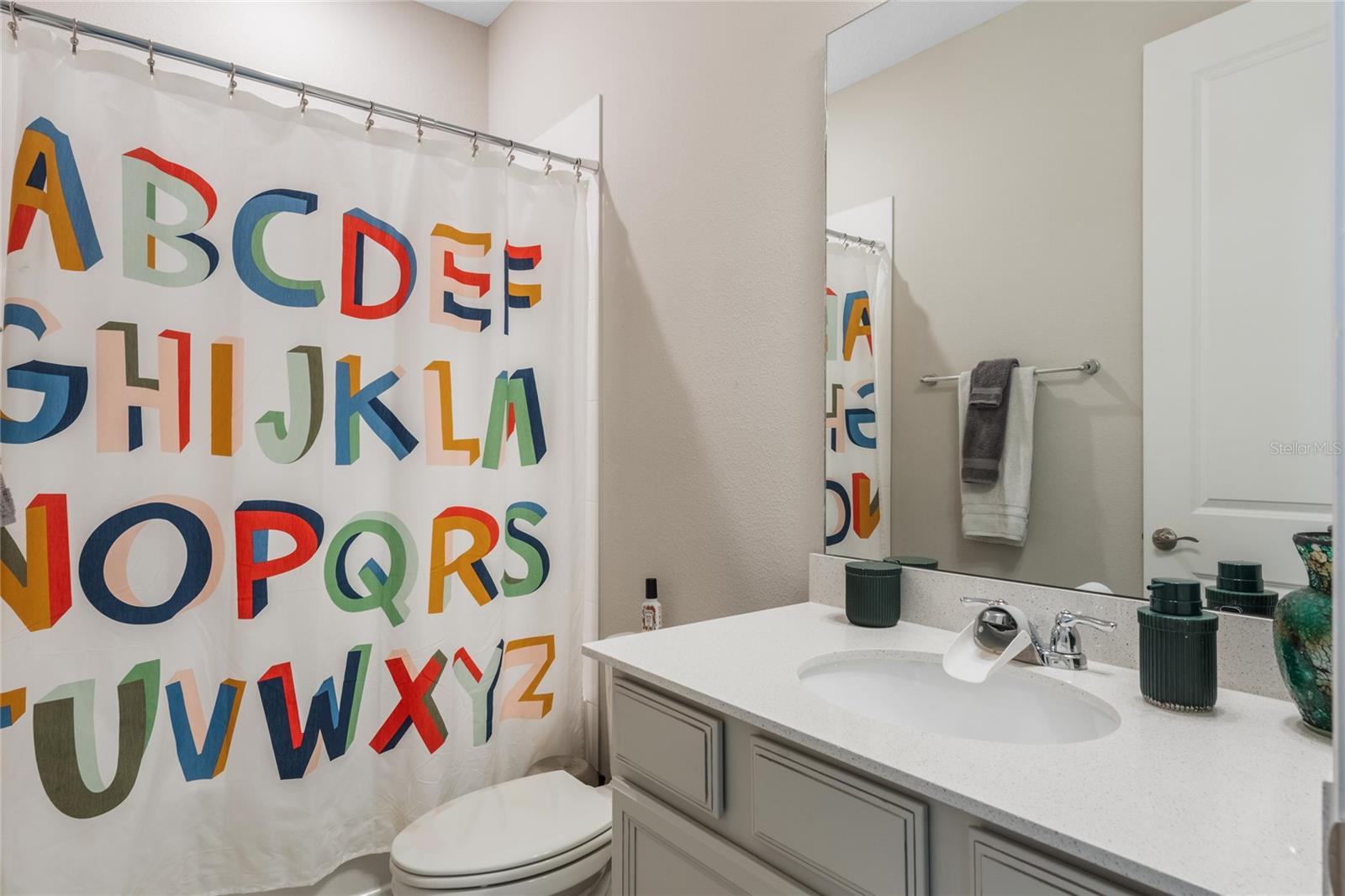 Image 22 of 43 For 2074 Laurelwood Way