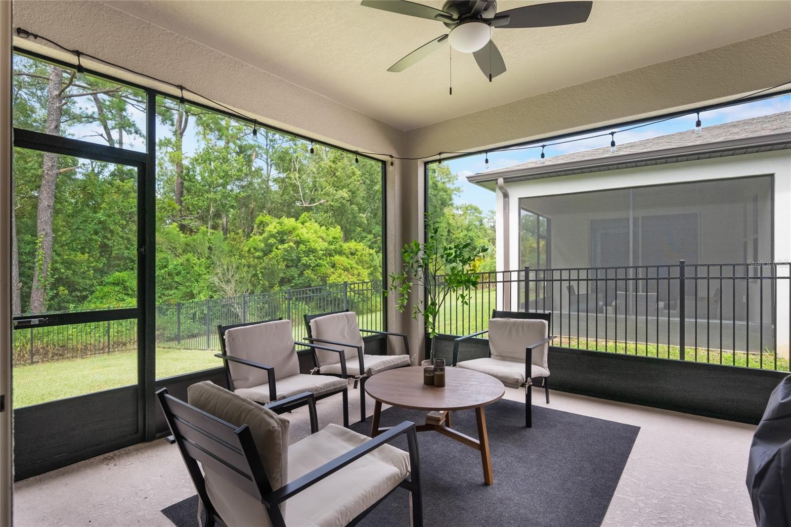 Image 28 of 43 For 2074 Laurelwood Way