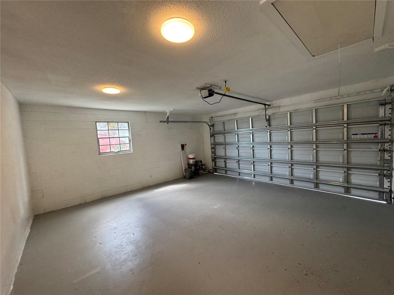 Image 21 of 30 For 1718 Palmer Lane