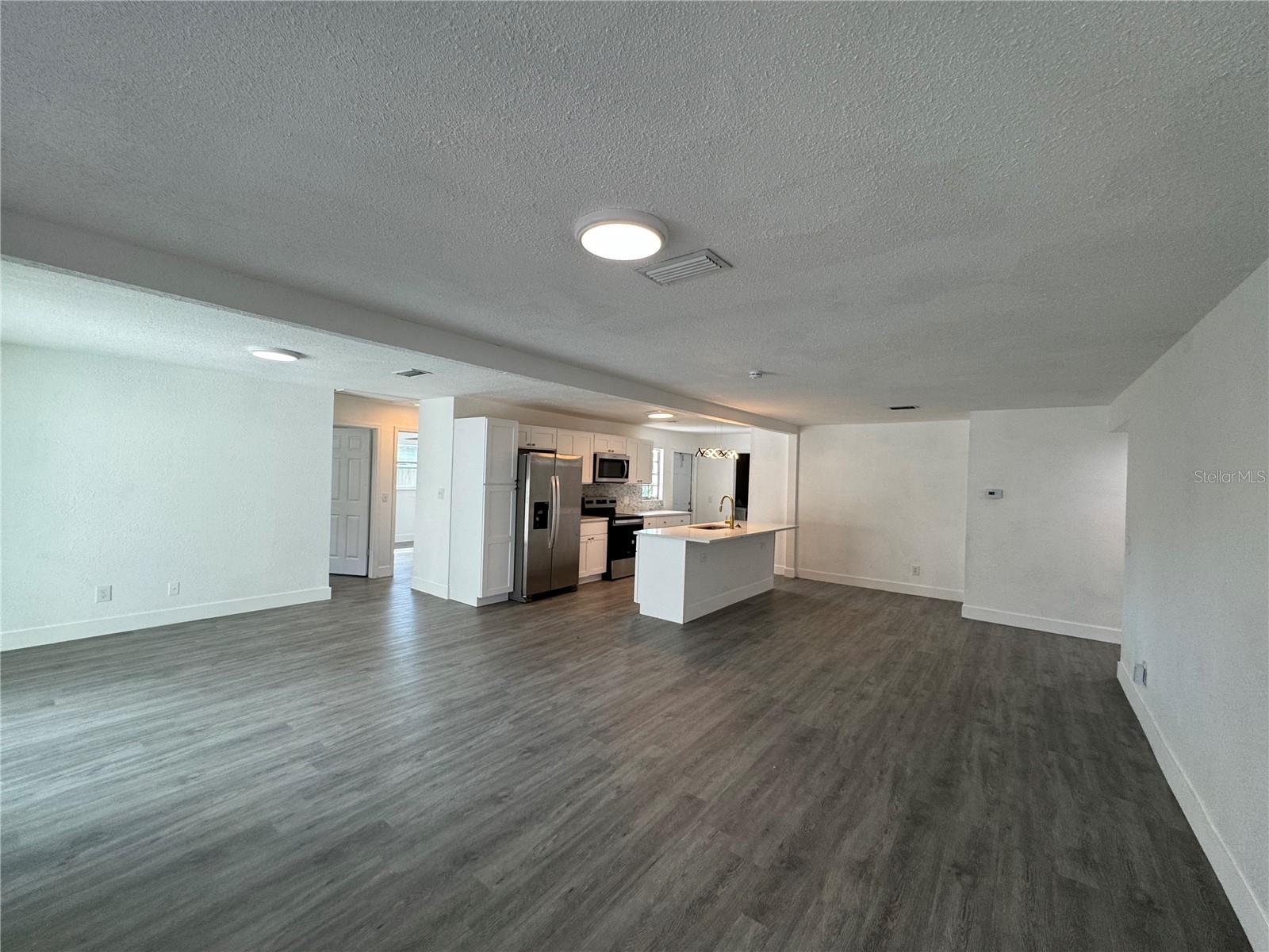 Image 5 of 30 For 1718 Palmer Lane