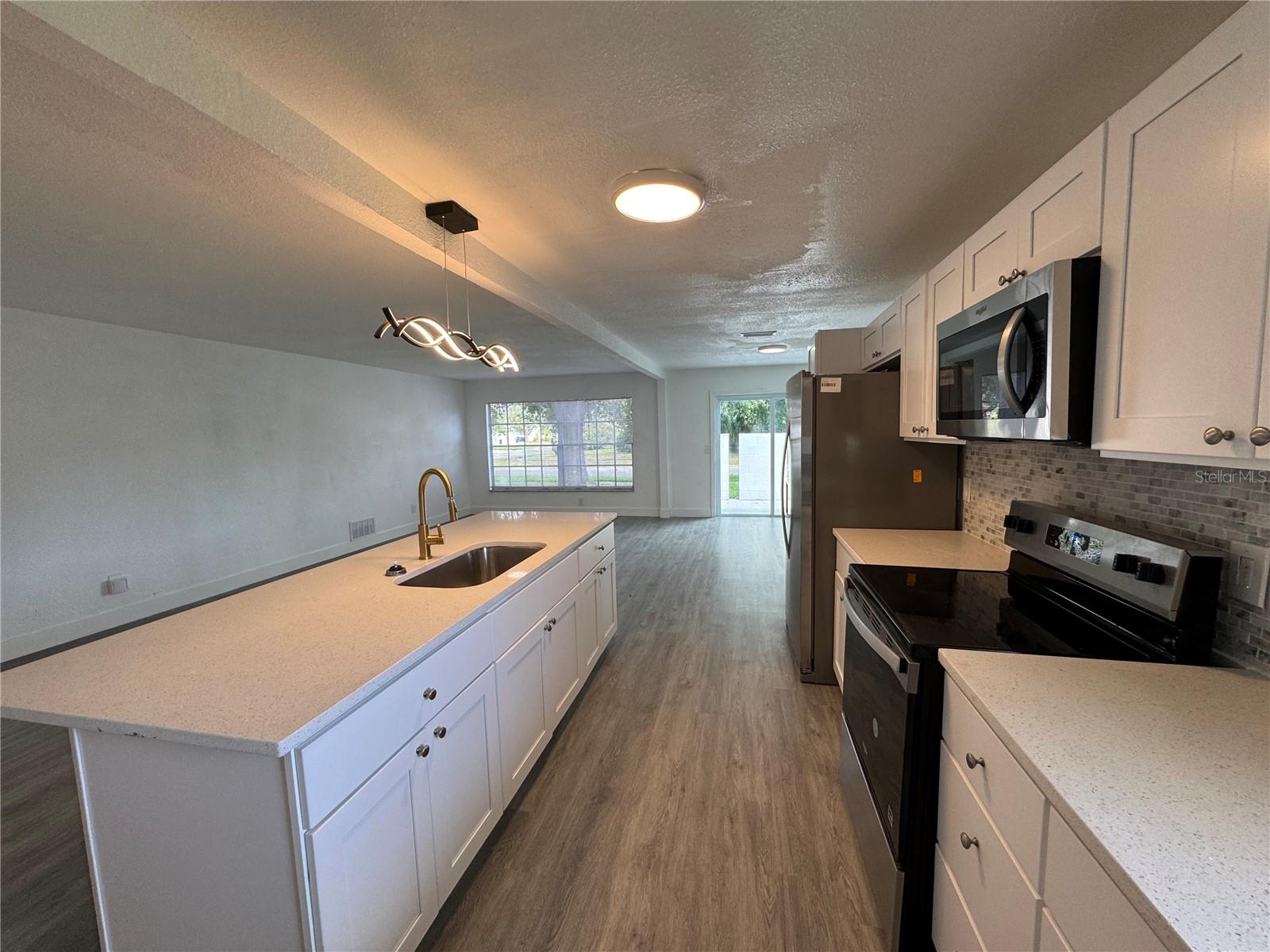 Image 8 of 30 For 1718 Palmer Lane