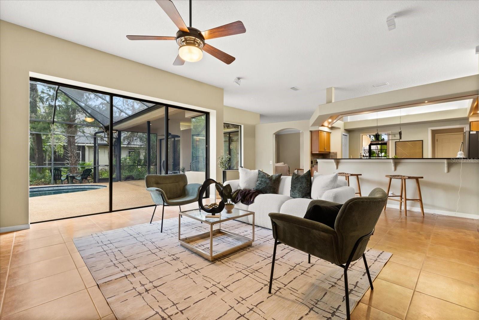 Image 15 of 44 For 622 Palm Valley Drive