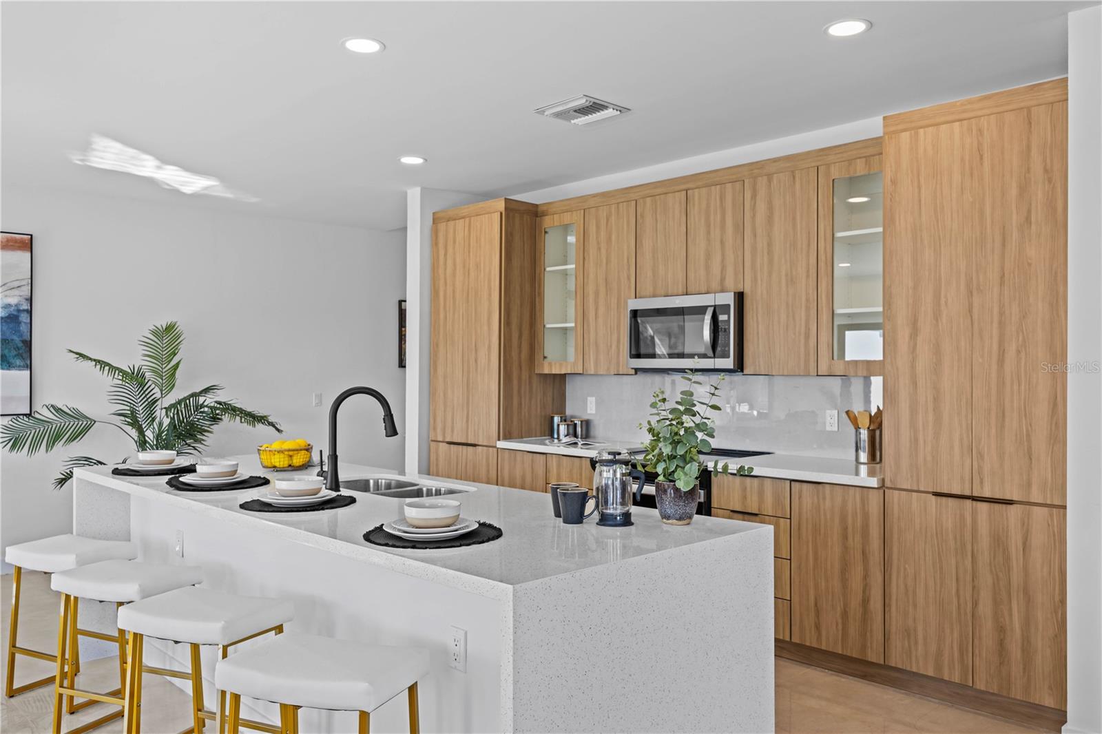 Image 8 of 21 For 6468 Quartet Street