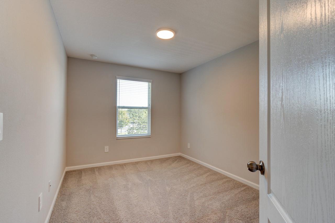 Image 12 of 25 For 263 Cape Honeysuckle Place