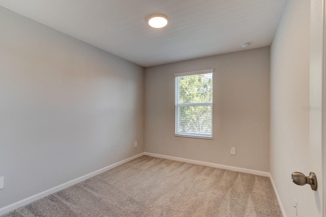 Image 14 of 25 For 263 Cape Honeysuckle Place