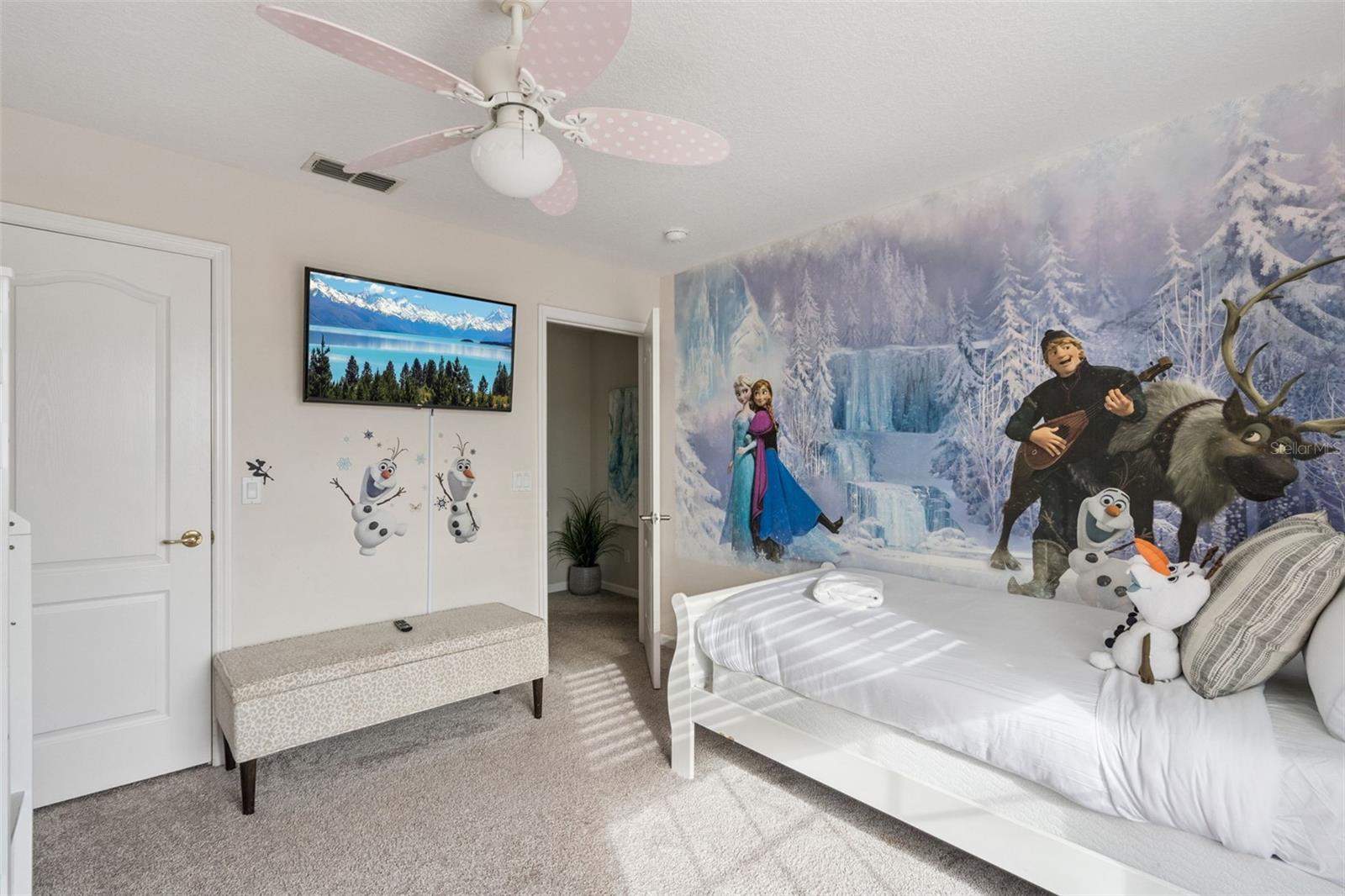 Image 34 of 52 For 625 Prestwick Drive