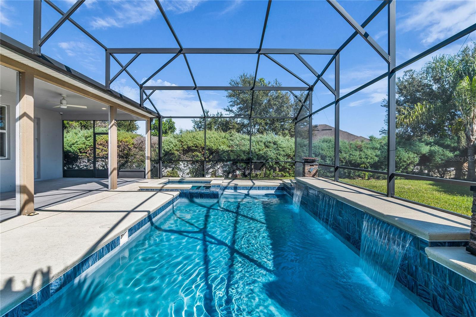 Image 20 of 54 For 4018 Chandler Estates Drive