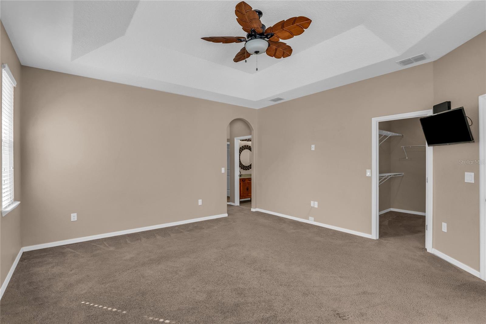 Image 27 of 54 For 4018 Chandler Estates Drive