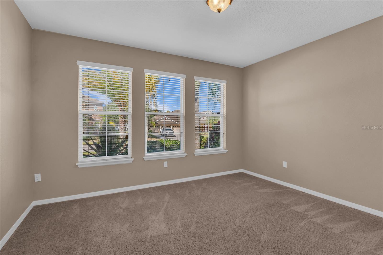 Image 34 of 54 For 4018 Chandler Estates Drive