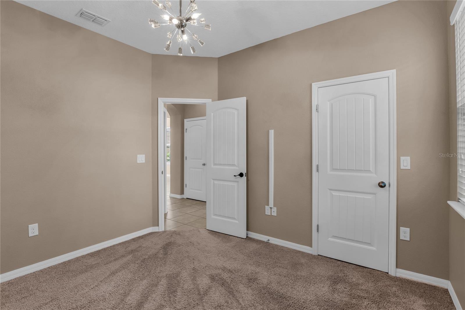 Image 37 of 54 For 4018 Chandler Estates Drive