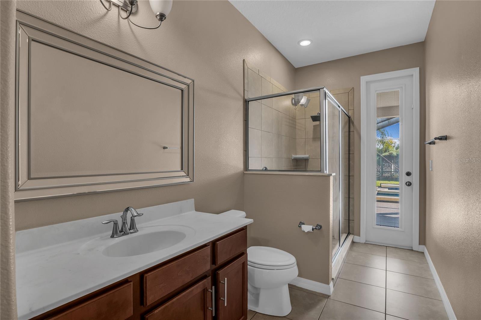 Image 42 of 54 For 4018 Chandler Estates Drive