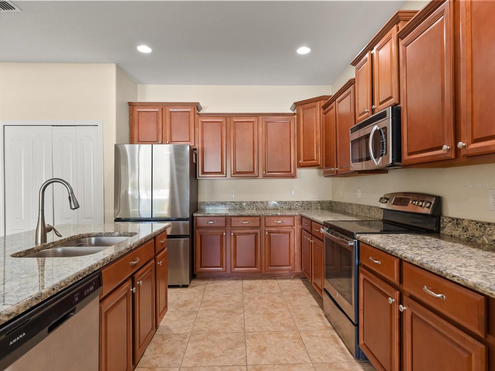 Image 12 of 48 For 15607 Camp Dubois Crescent