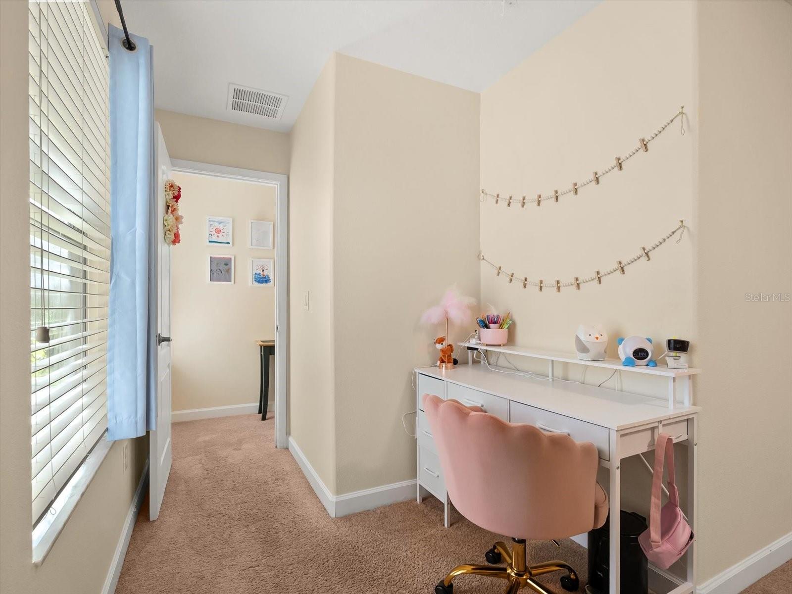 Image 17 of 48 For 15607 Camp Dubois Crescent