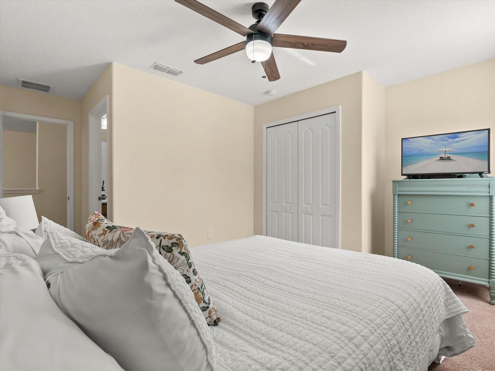 Image 20 of 48 For 15607 Camp Dubois Crescent