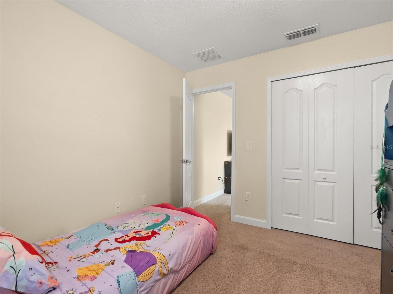 Image 26 of 48 For 15607 Camp Dubois Crescent