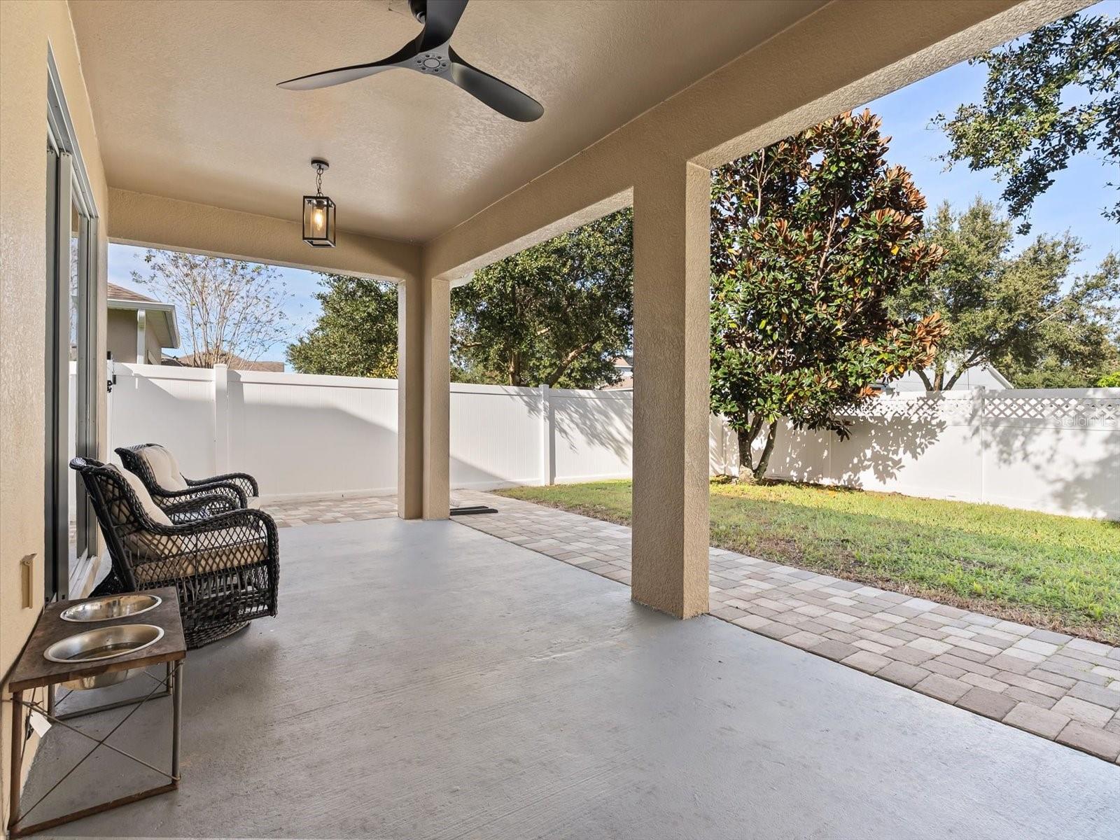 Image 35 of 48 For 15607 Camp Dubois Crescent