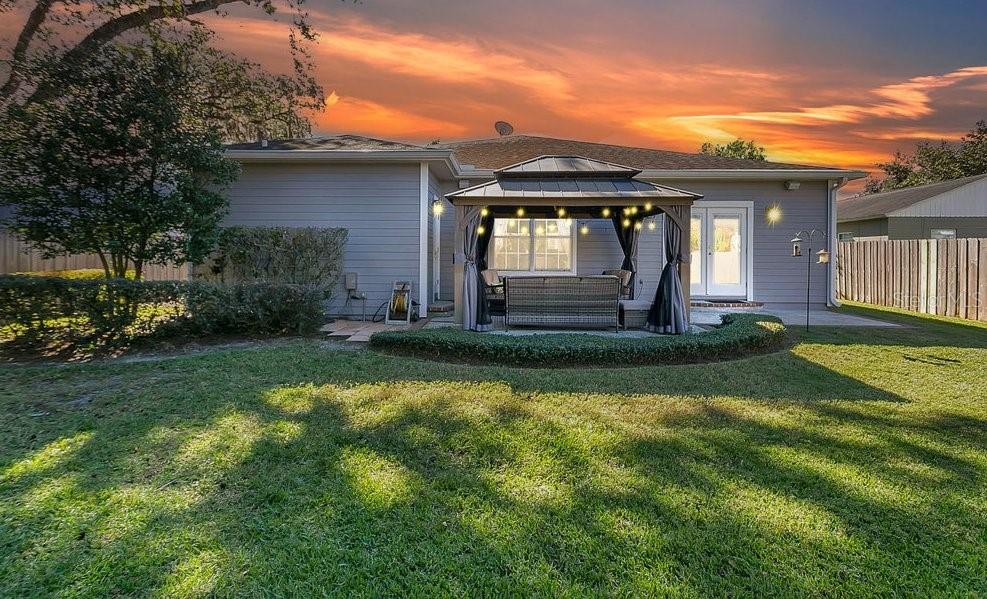 Image 31 of 33 For 901 Shady Lane Drive