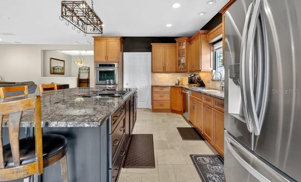 Image 8 of 33 For 901 Shady Lane Drive