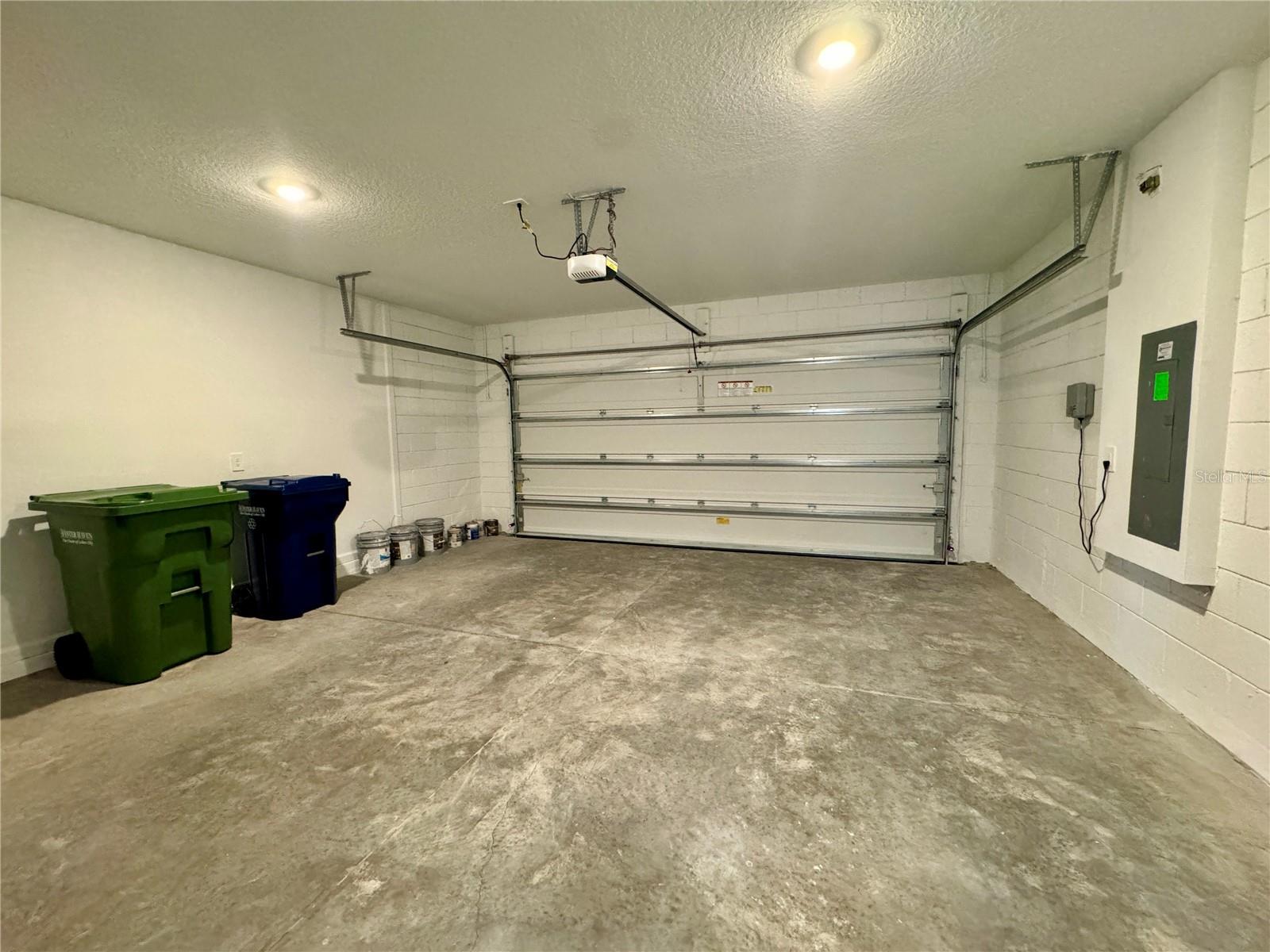 Image 11 of 38 For 1946 Sarah Street