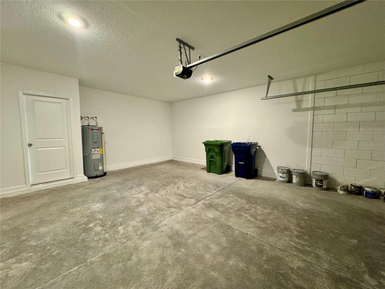 Image 12 of 38 For 1946 Sarah Street