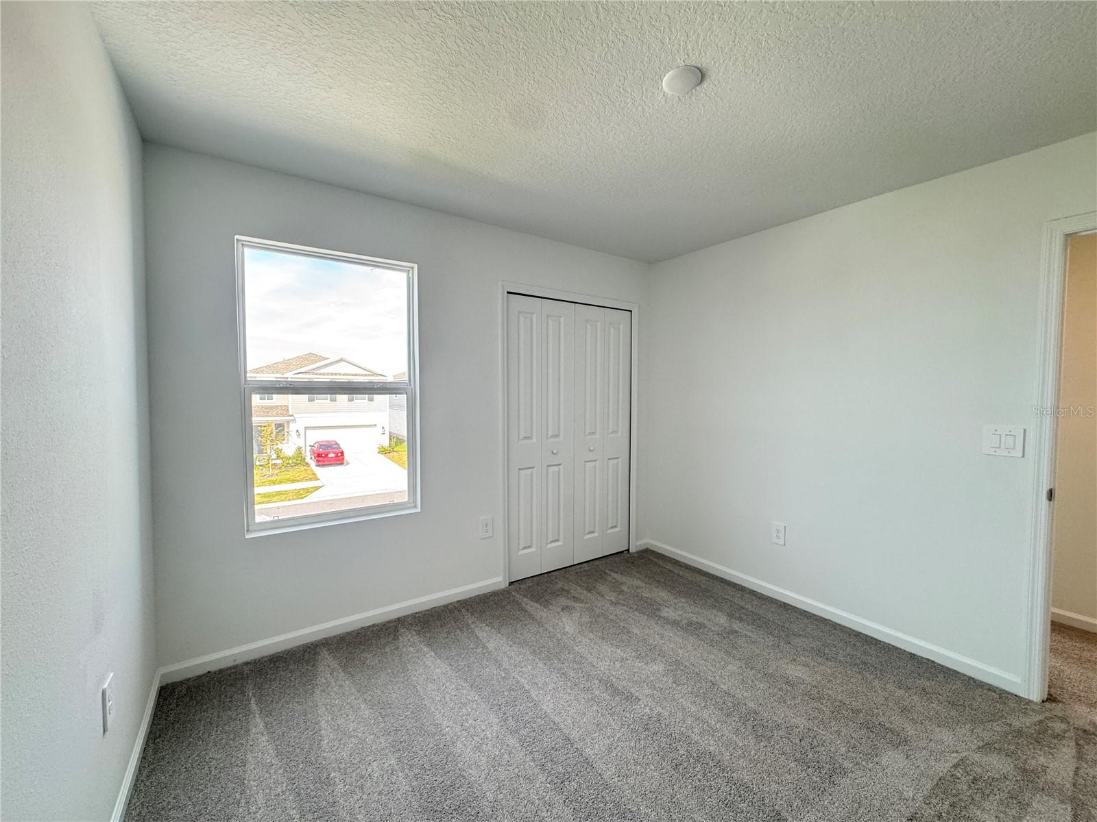 Image 27 of 38 For 1946 Sarah Street