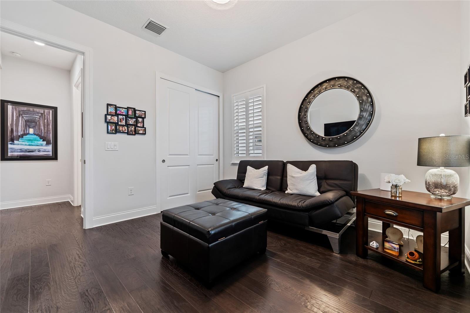 Image 10 of 50 For 10692 Royal Cypress Way