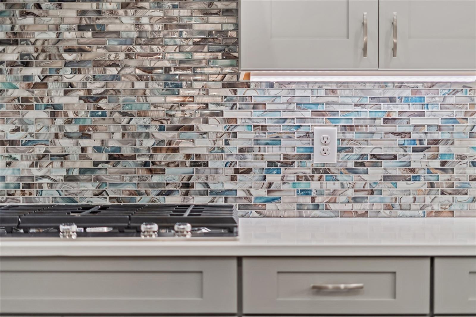 Image 21 of 50 For 10692 Royal Cypress Way