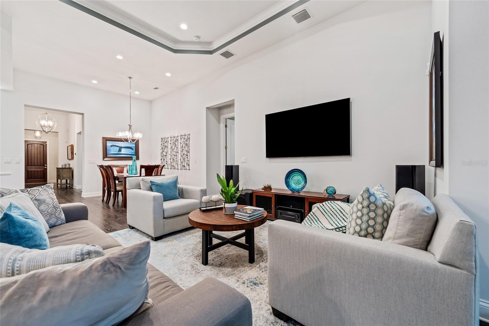 Image 28 of 50 For 10692 Royal Cypress Way