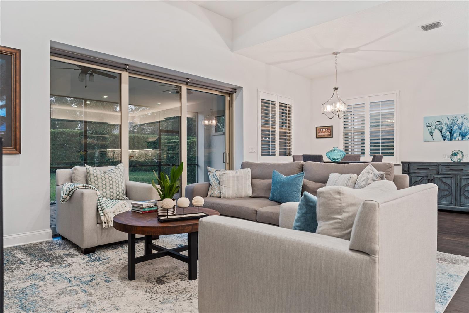 Image 32 of 50 For 10692 Royal Cypress Way