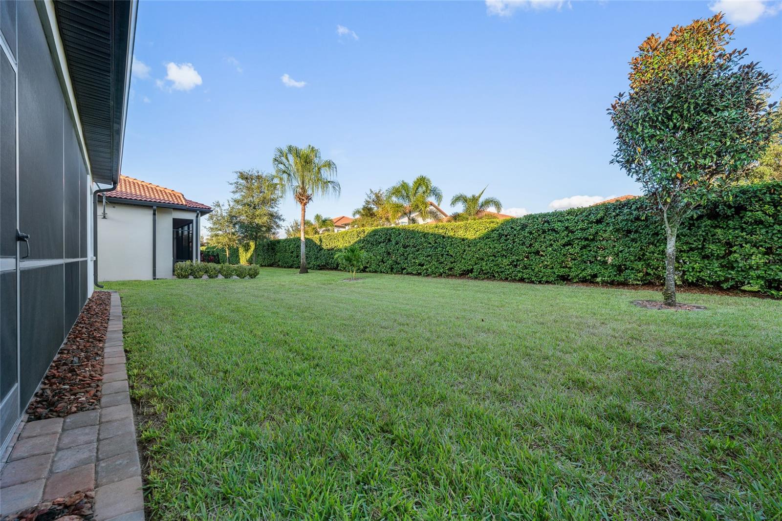 Image 44 of 50 For 10692 Royal Cypress Way