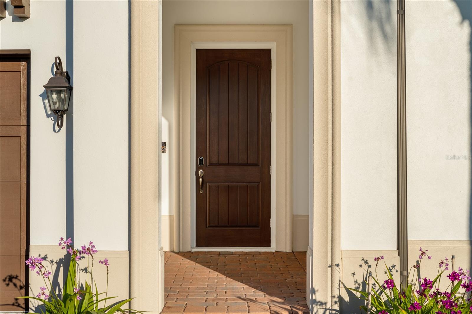 Image 6 of 50 For 10692 Royal Cypress Way