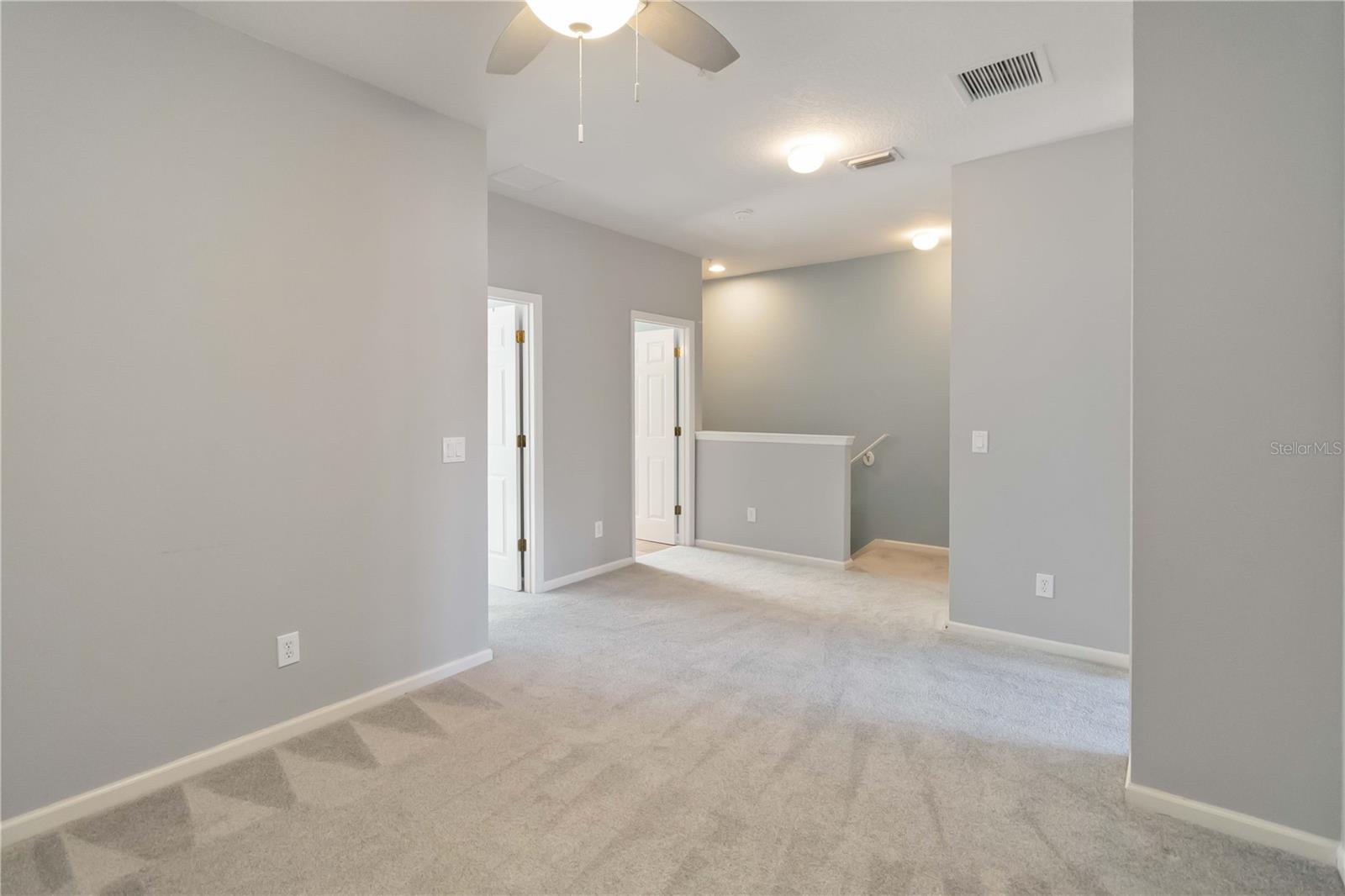 Image 16 of 27 For 8719 Silk Bay Place