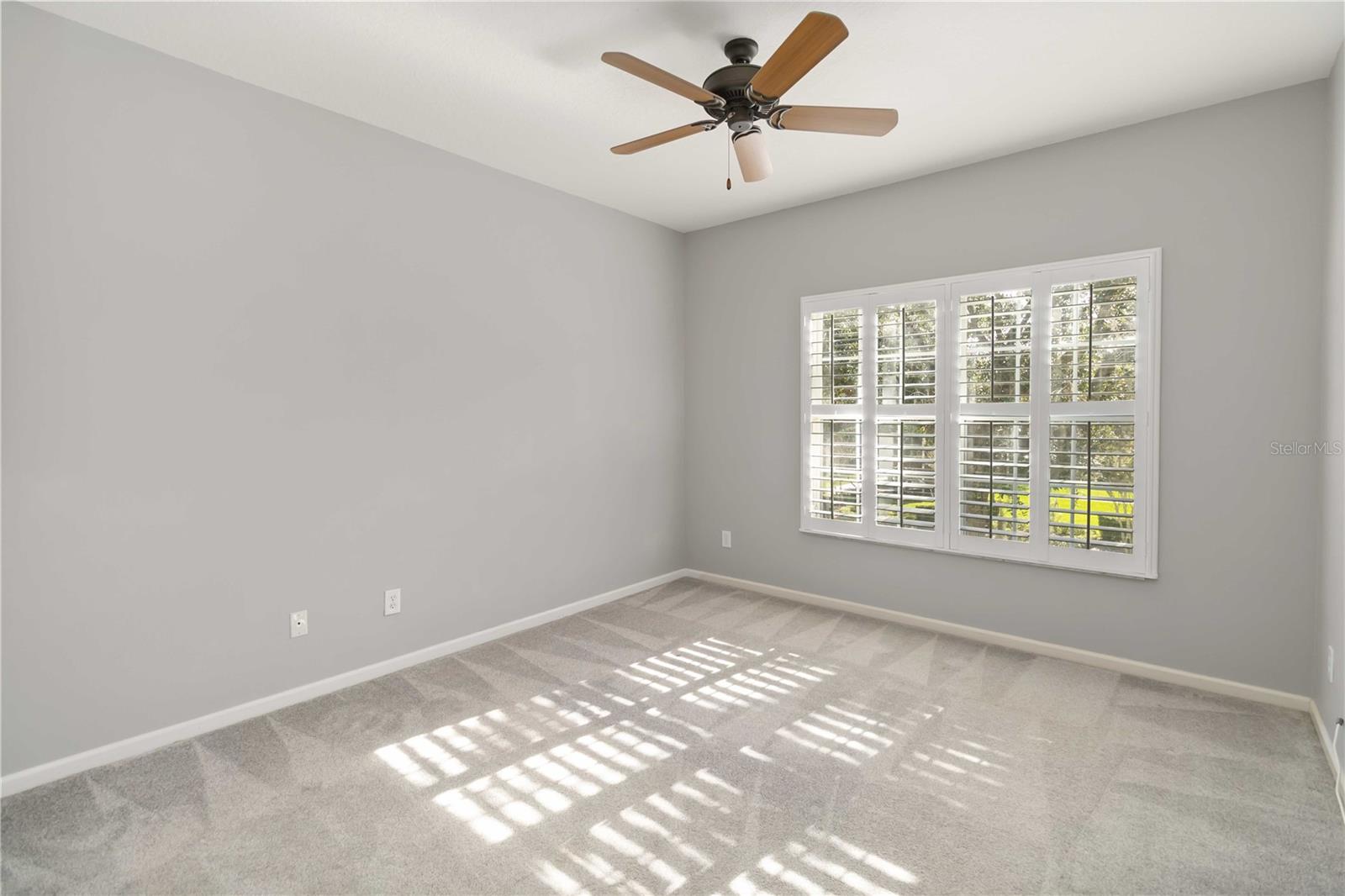 Image 18 of 27 For 8719 Silk Bay Place