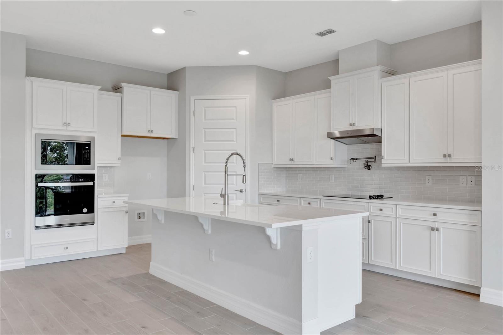 Image 7 of 34 For 3667 Malawi Trail