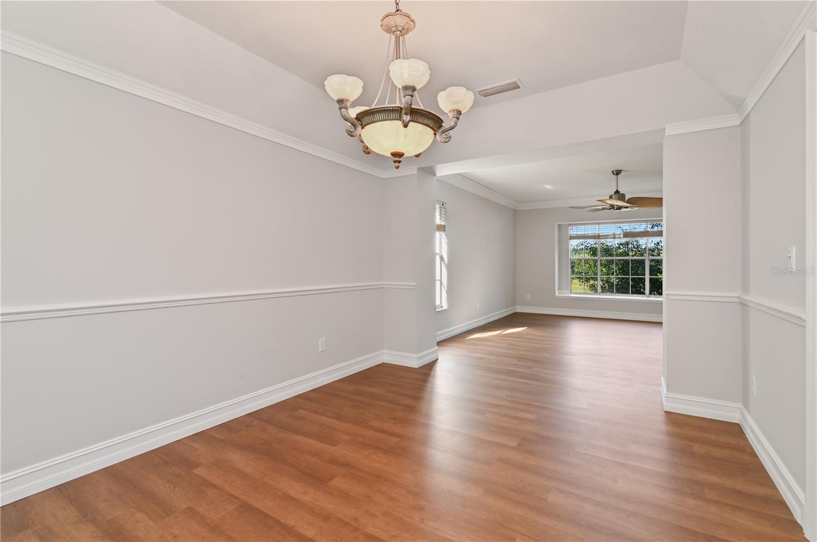 Image 16 of 95 For 2202 Lake Marion Drive