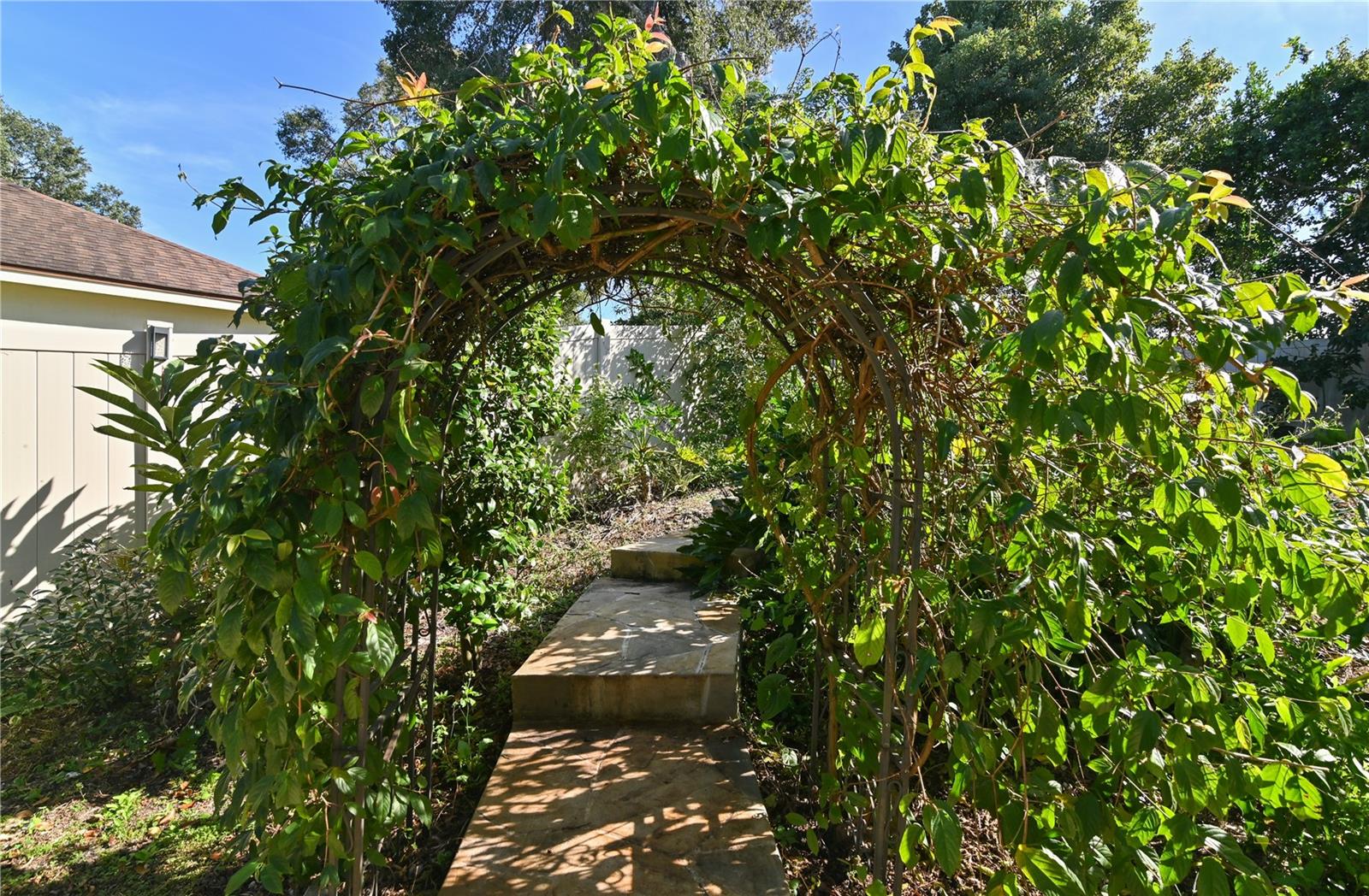 Image 71 of 95 For 2202 Lake Marion Drive