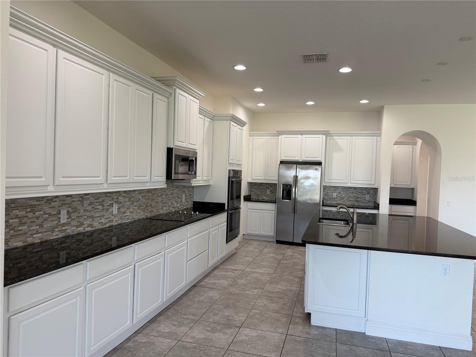 Image 12 of 49 For 3703 Dockside Drive