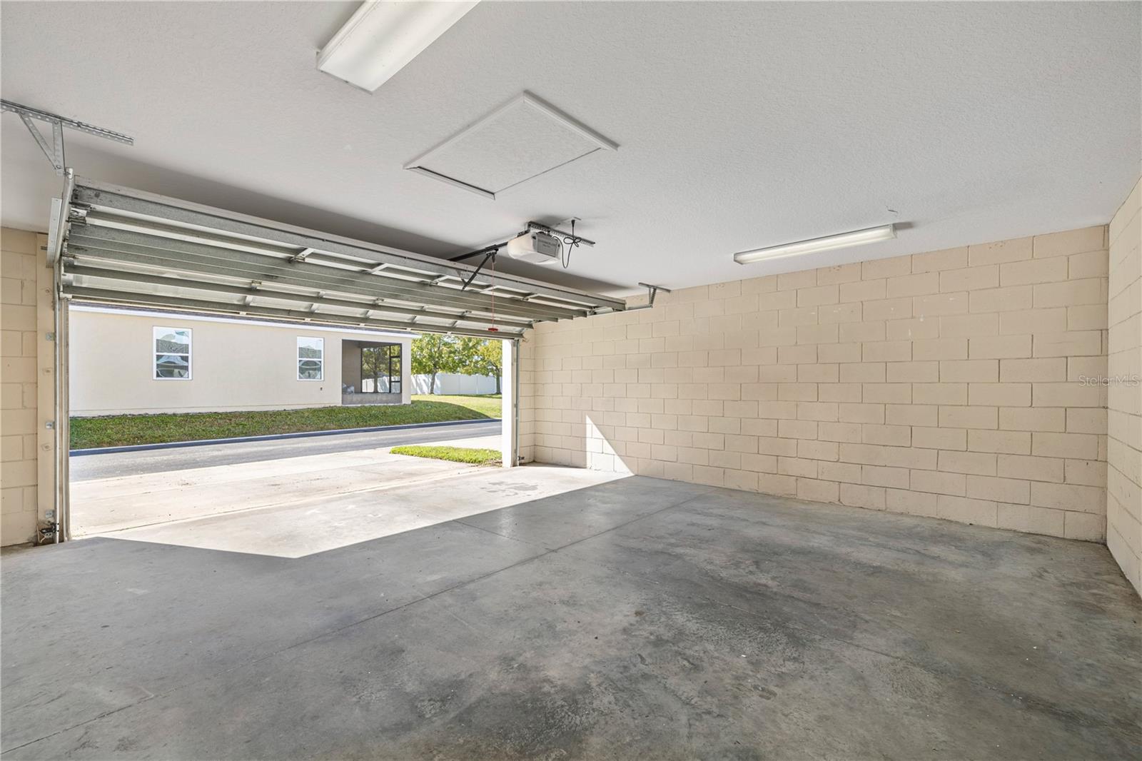 Image 25 of 48 For 7819 Hardenton Street