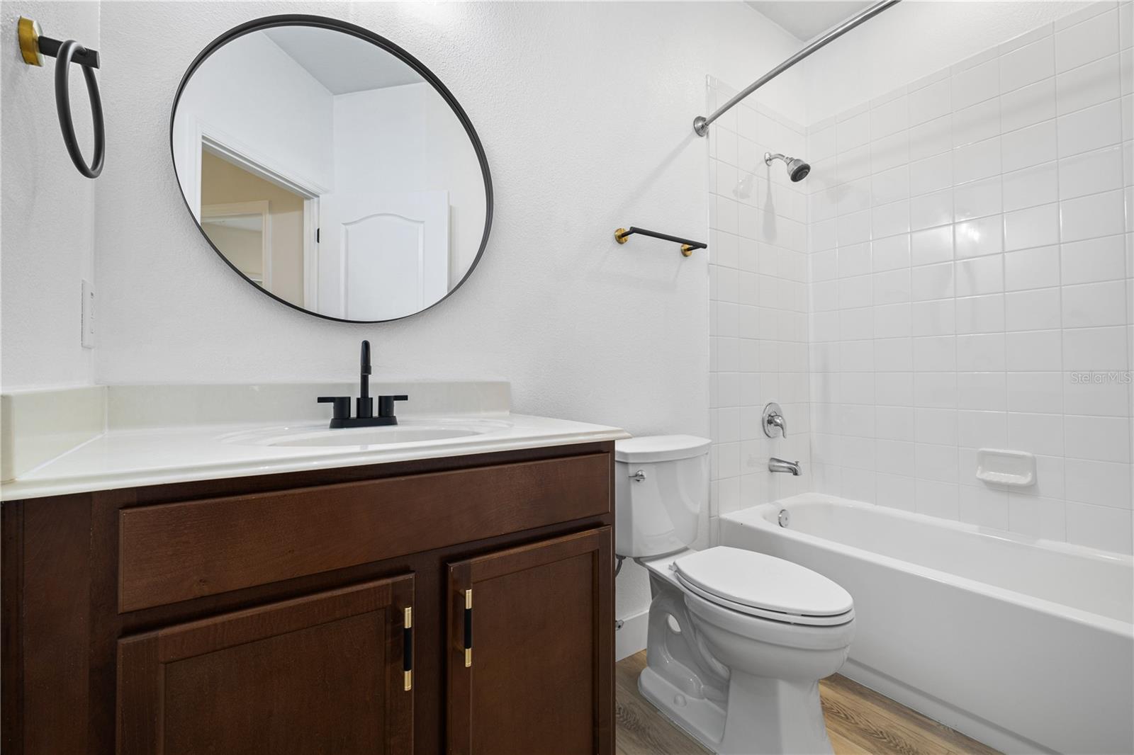 Image 36 of 48 For 7819 Hardenton Street